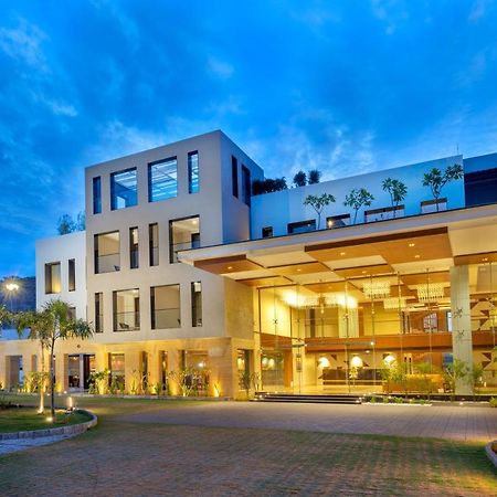 Hotel Divine Fort Пални Экстерьер фото