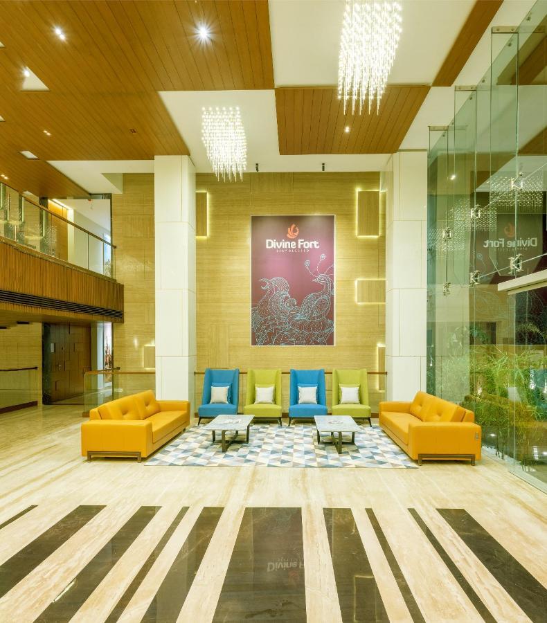 Hotel Divine Fort Пални Экстерьер фото